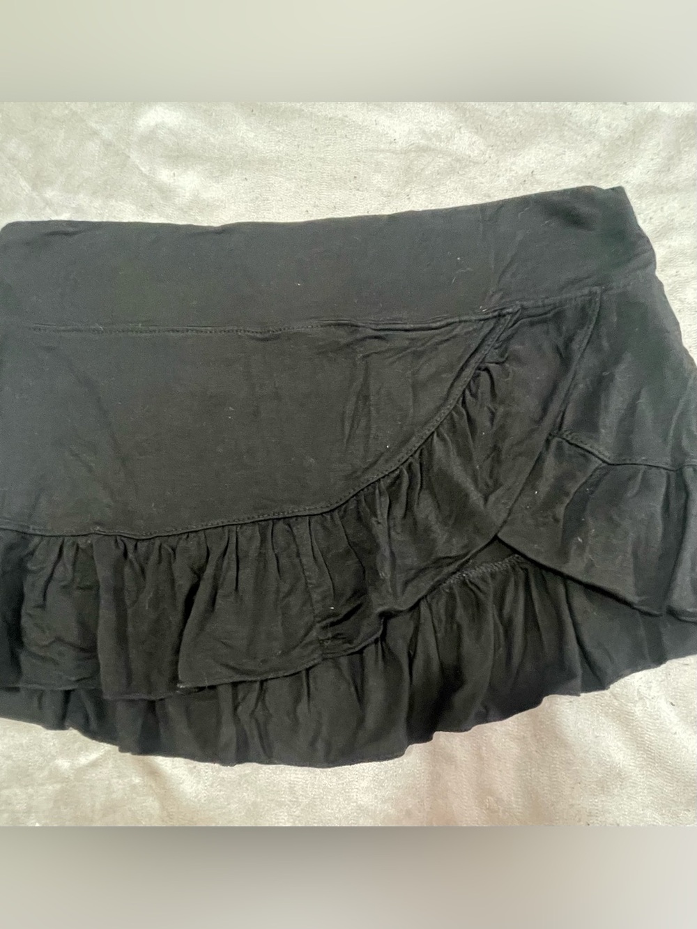 Ingear Black Ruffled Mini Skirt - Picture 3 of 4